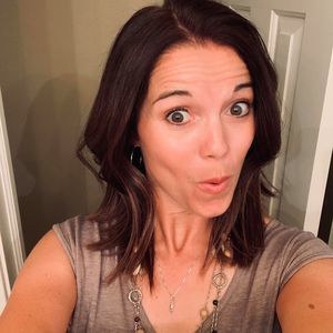 Meet your Posher, Sember